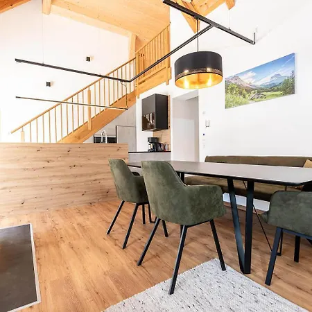 Tschirgant Deluxe - Familie Gamper Imst